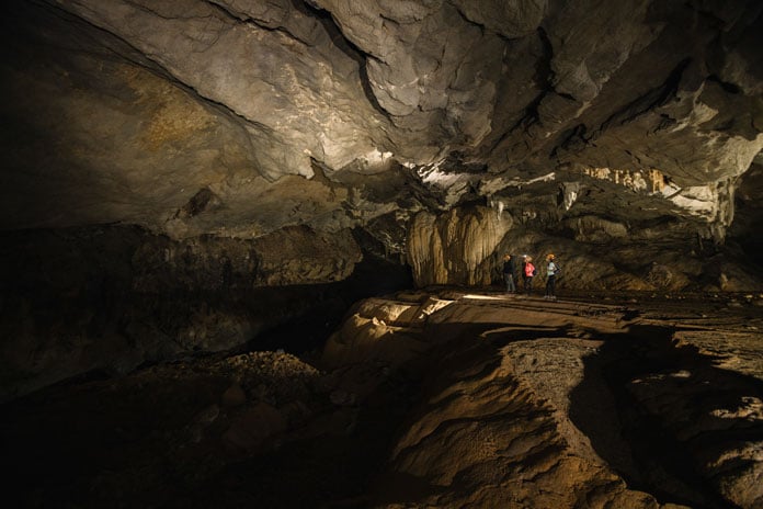 The high-level passage in Hang Nuoc Nut Cave