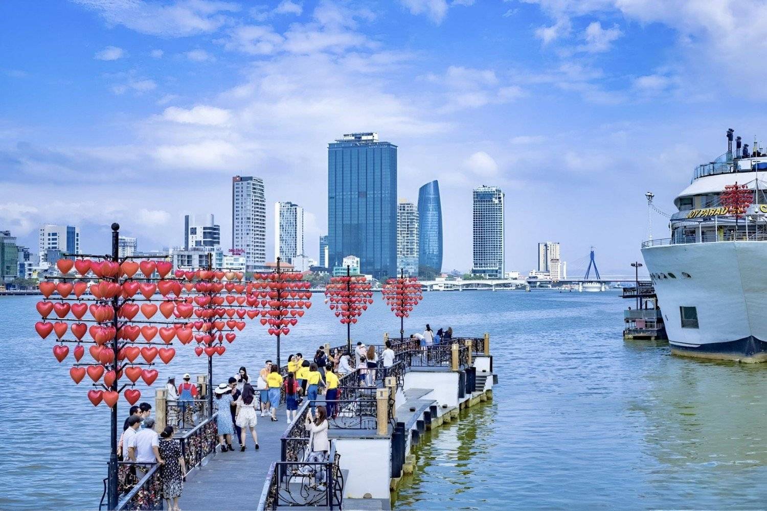 A romantic walk across the Love Bridge is a must-do in Da Nang.