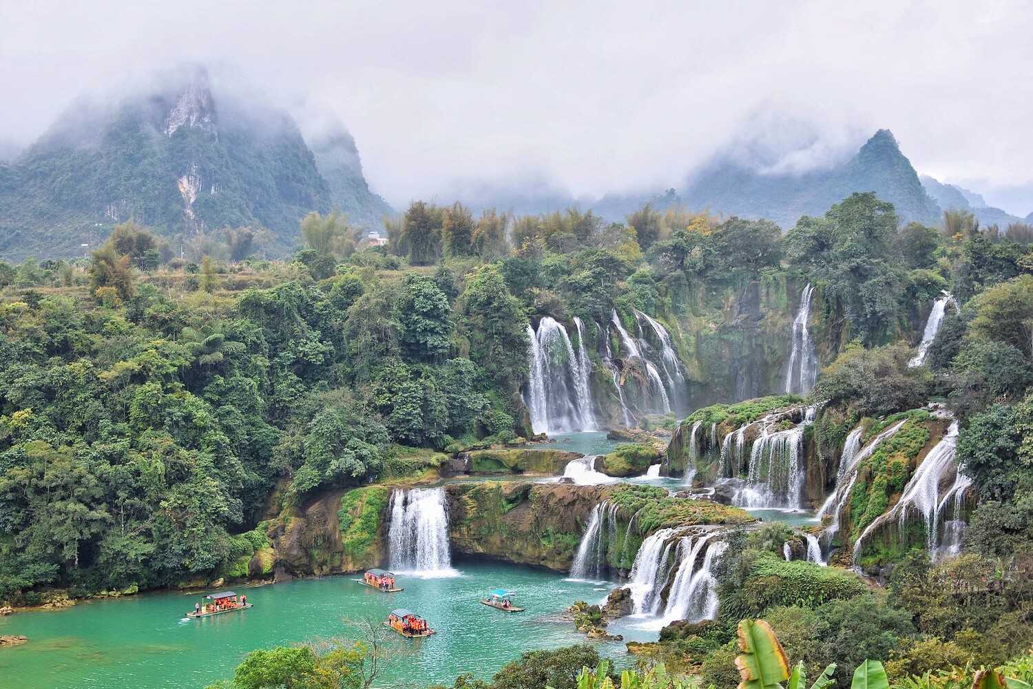 Ban Gioc Falls (Detian), Vietnam: Magnificence on the borderline