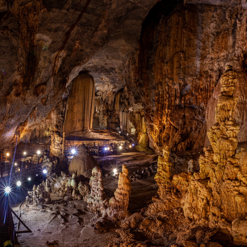 Paradise Cave Phong Nha
