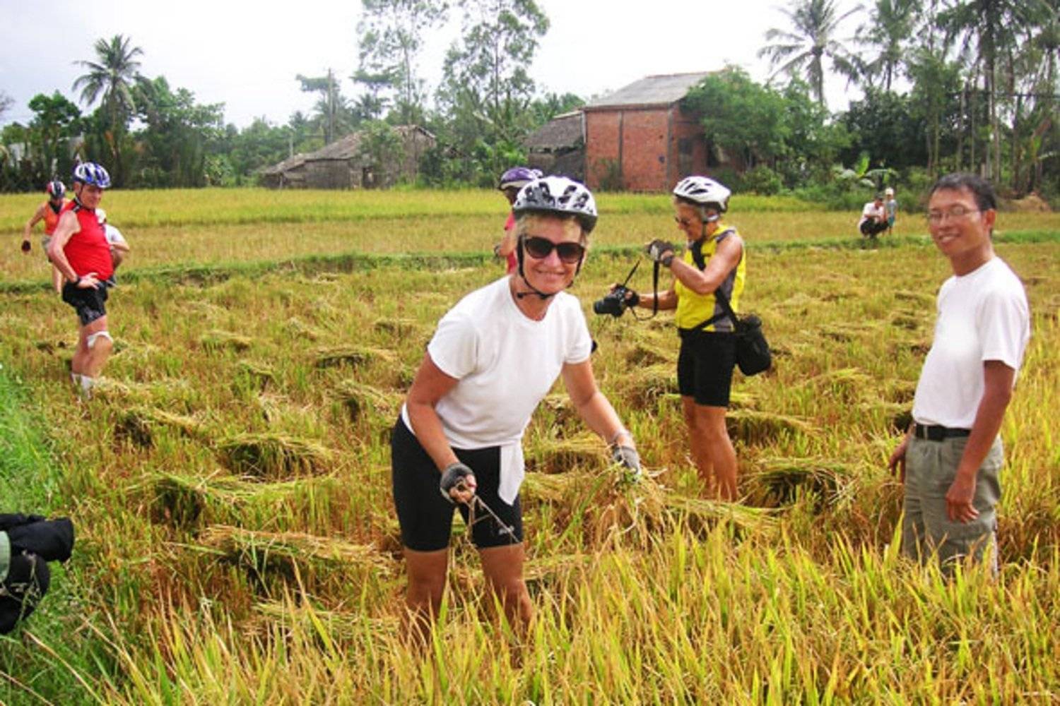 Top 8 DIY activities to experience in Vietnam