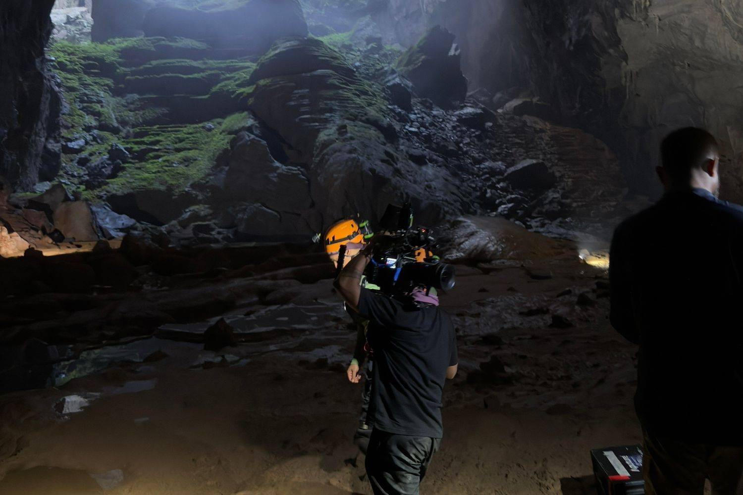 SILAA – The First Bollywood Film to Be Shot in Son Doong Cave, Quang Tri